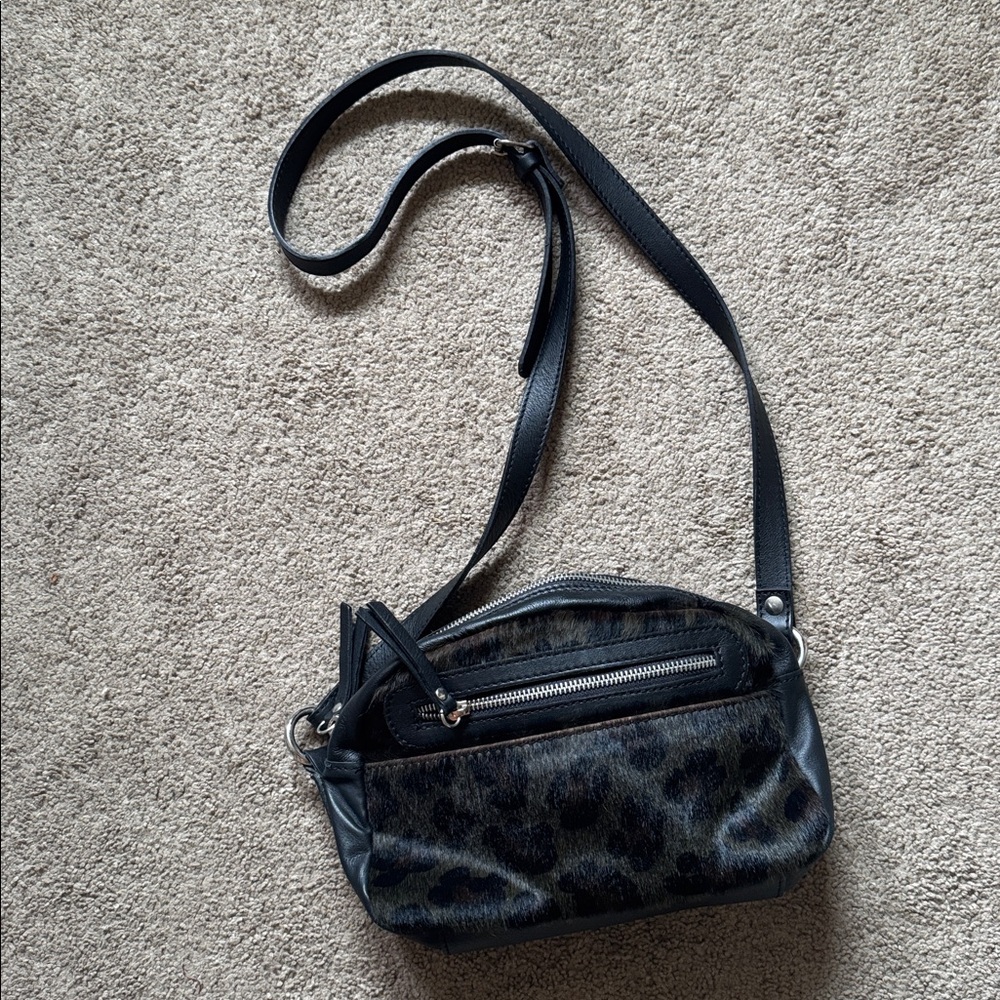 Maurizio Taiuti Black Leather Crossbody Bag